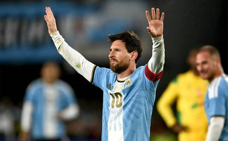 messi bao nhieu tuoi